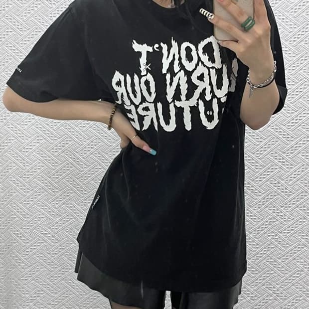 아조바이아조 빈티지 스트릿 펑크 고딕 레터링 반팔티 100 C13154
