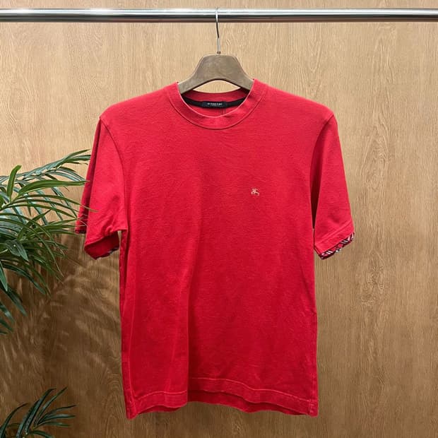 버버리 런던 코튼 반팔 티셔츠 커프 패턴 로고 자수 무지 디테일 레드