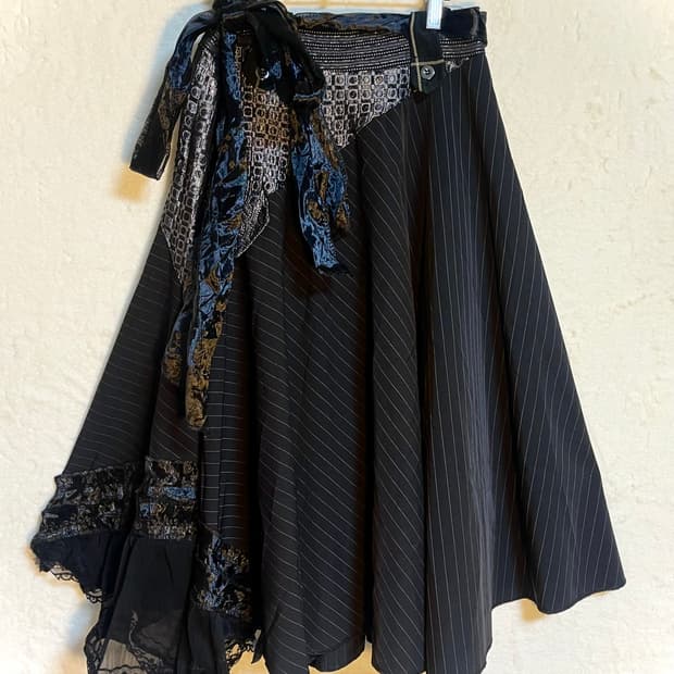 빈티지 Des Filles A La Vanille 고딕 펑크 패치 스커트