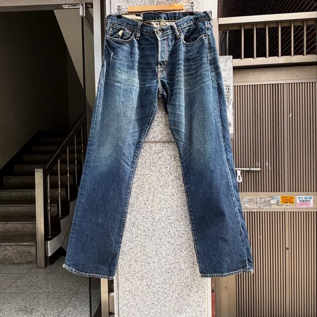 아베크롬비 00s LOW RISE BOOT 데님 팬츠
