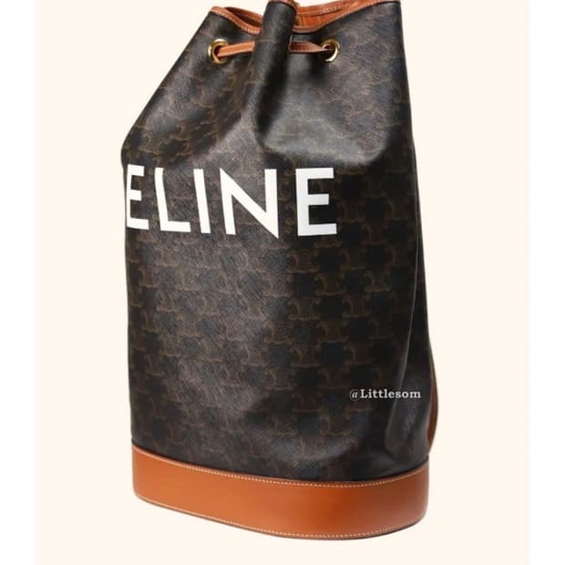 셀린느 트리오페 버킷백 브라운