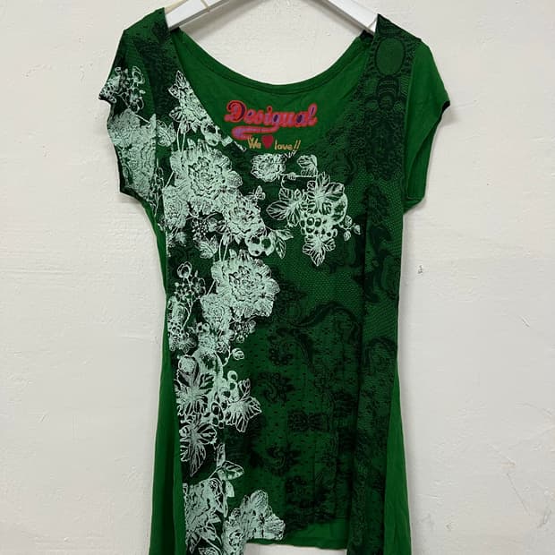 desigual 티셔츠