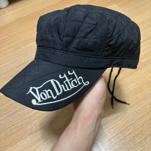 본더치 블랙 퀼팅 모자