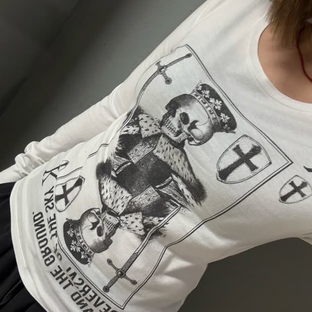 skull printing detail long sleeve