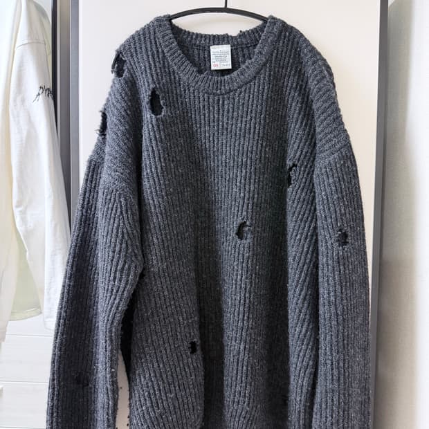 STU 디스트로이드 니트 차콜