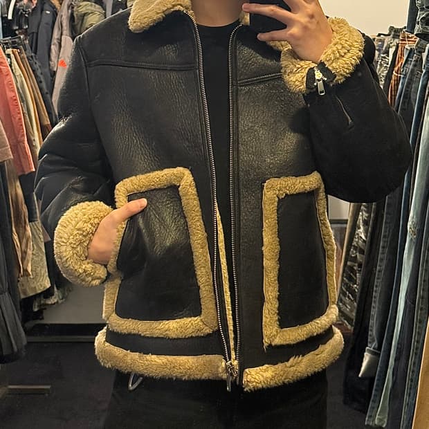 자라 무스탕 자켓 양털 레더 가죽 L 100 블랙 베이지 아이보리 바이커