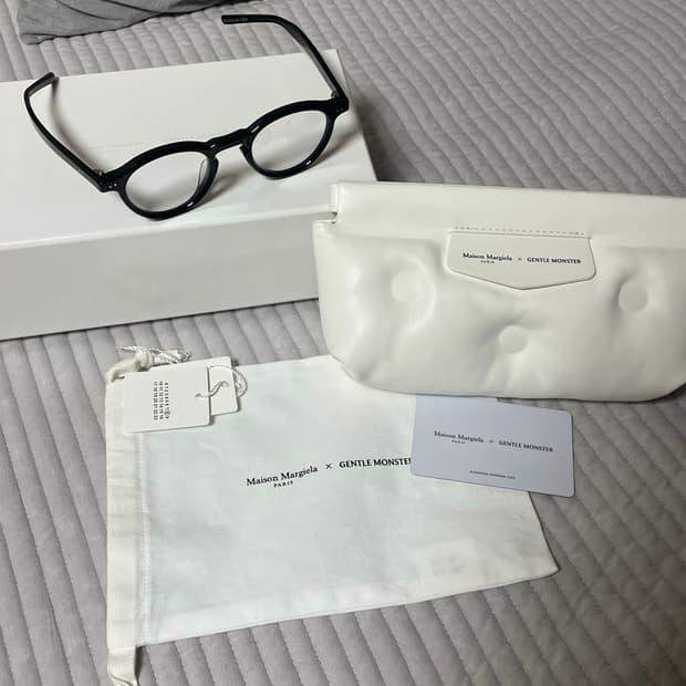 젠틀몬스터 X 메종 마르지엘라 MM116 검정 판매합니다!