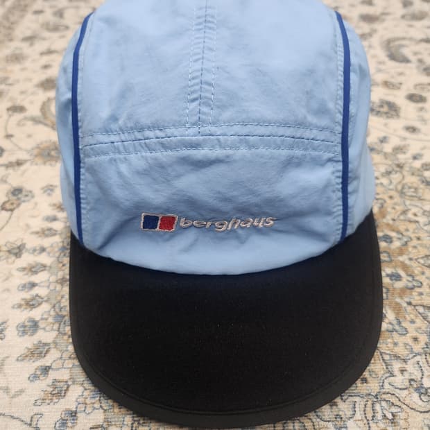 Berghaus 버그하우스 나일론 캠프캡 M