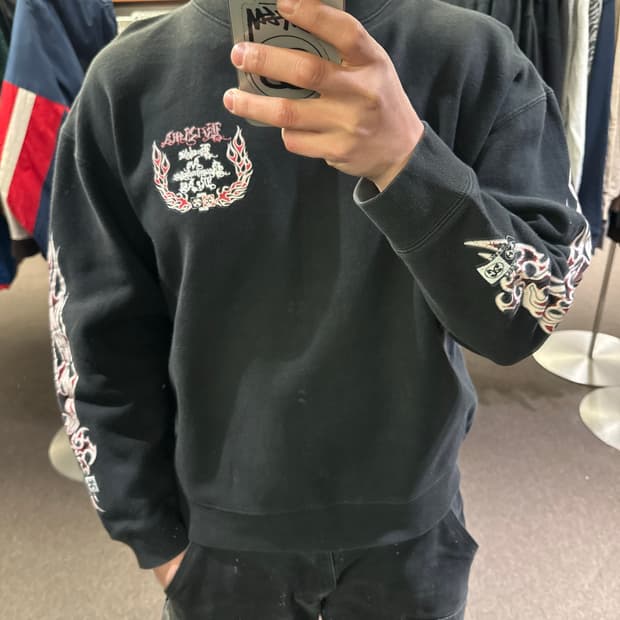 L)KARMA 빈티지 프린팅 스웻셔츠