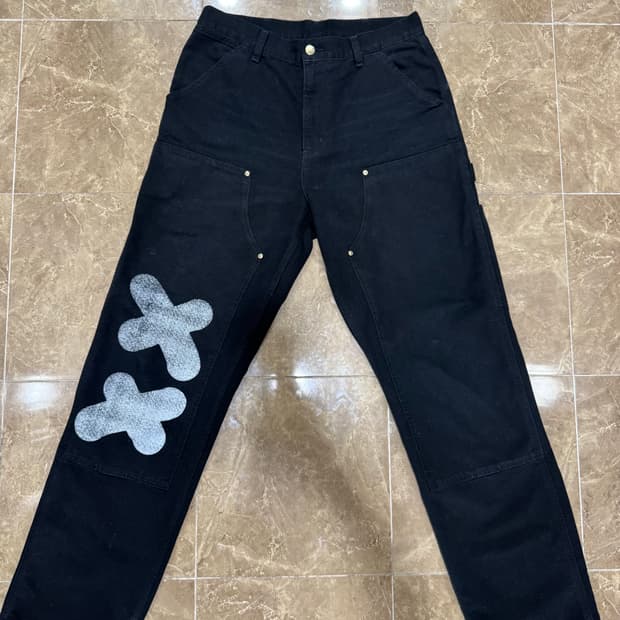 칼하트wip x 웍스아웃 콜라보 더블니 팬츠