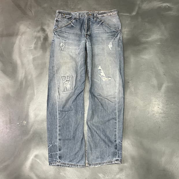  리바이스 엔지니어드진 리페어 데님 팬츠 y14679