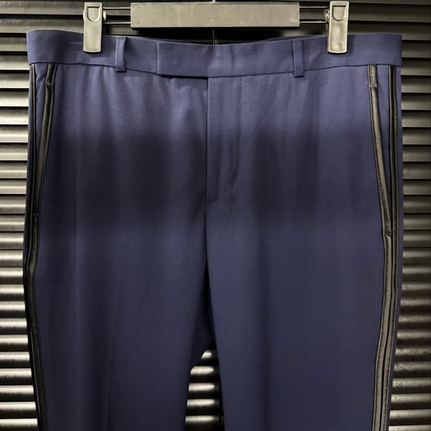 H&M 남색 정장 스키니 팬츠 31 블랙 라인 락시크 슬랙스 생로랑st