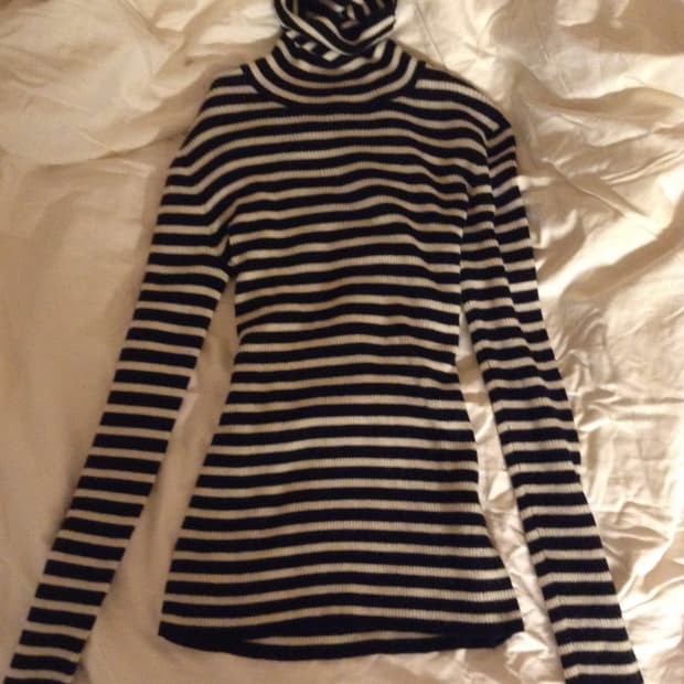 Uniqlo 유니클로 모100 터틀넥 스트라이프 니트