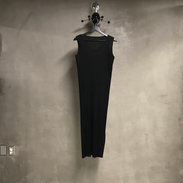 이세이 미야케 플리츠 플리즈 원피스 블랙 2(W)