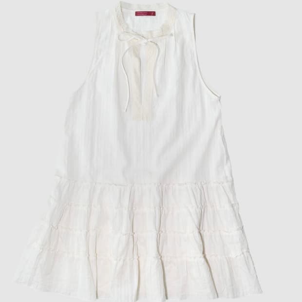 인앤양인하모니 러플 원피스 드레스 아이보리 구해요