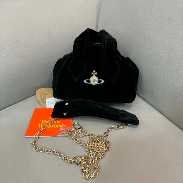 새상품 비비안웨스트우드 벨벳 미니 야스민백 