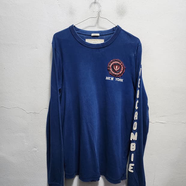 아베크롬비 레터링 머슬핏 긴팔 티셔츠 