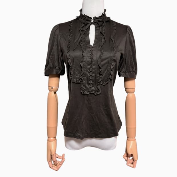 (이체시에눌) 일본 고딕 고스로리 프릴 포인트 카라 레이스 블라우스 