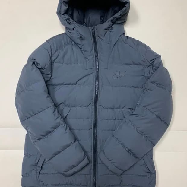 나이키 푸츄라로고 덕다운패딩