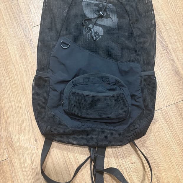 산산기어 보이롱페이스 가방 삽니다