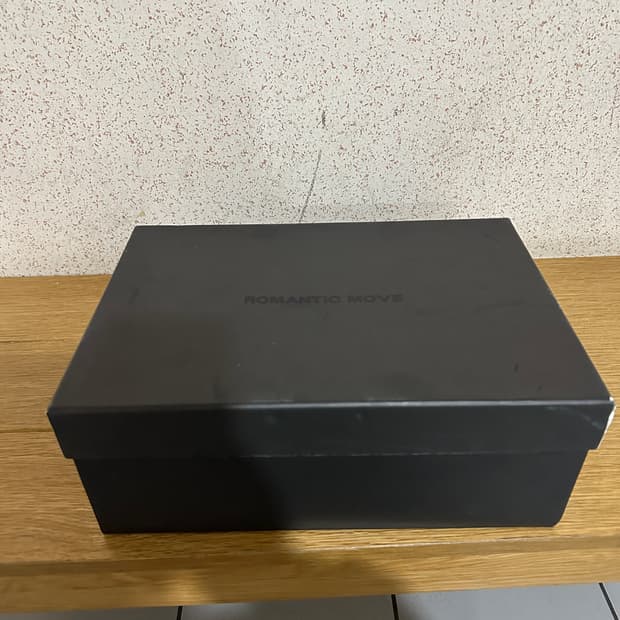 로맨틱 무브 오트 마운틴 슈즈 R24M018 (오일 블 랙)