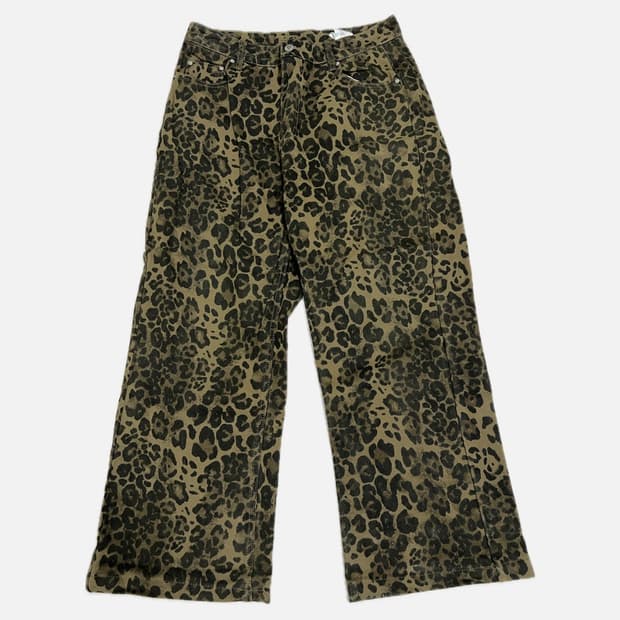 Aelfric Eden 레오파드 진 