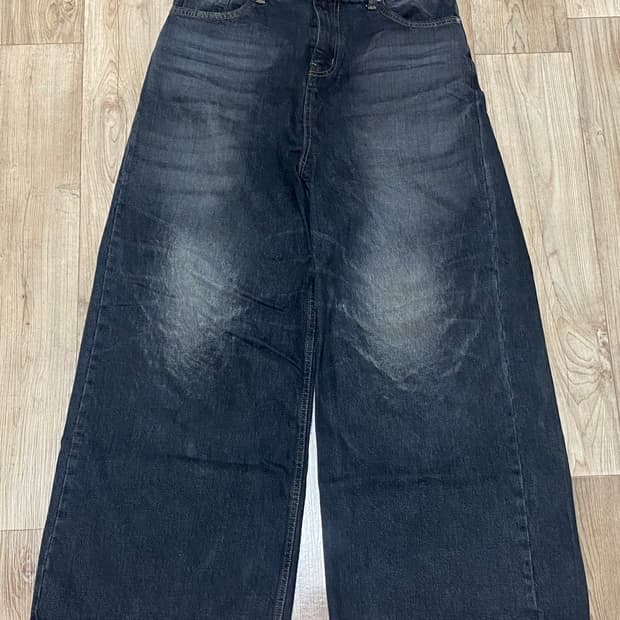 선데이오프클럽 Black faded wide denim 와이드 데님 흑청