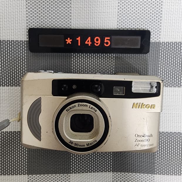 니콘 원 앤 터치 줌 90 데이터백 필름카메라