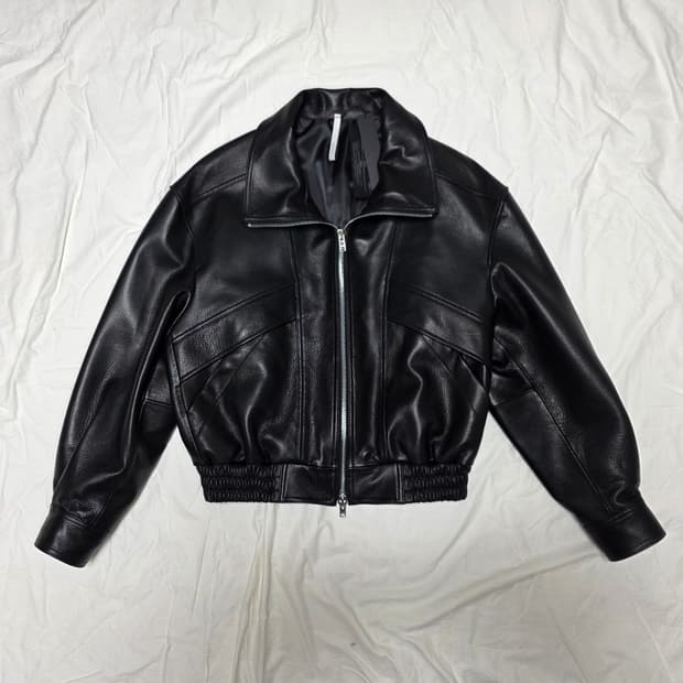 [새상품] 노이어 고트 스킨 하이넥 집업 자켓 / 블랙 / 52사이즈