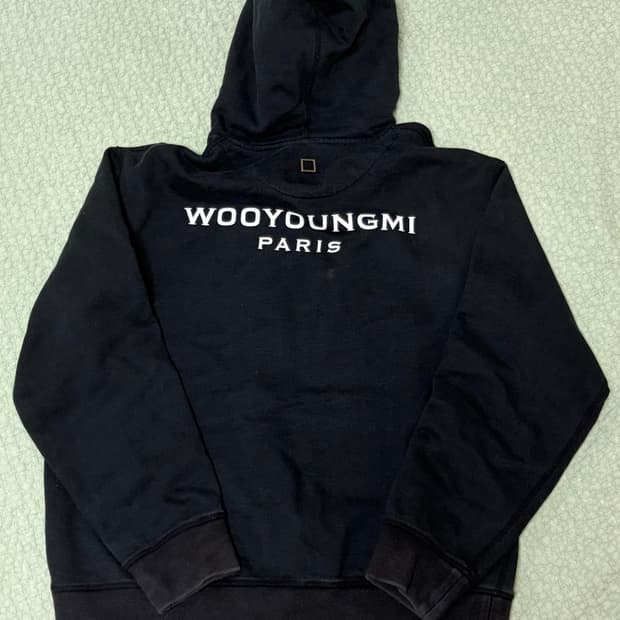 우영미 백로고 후드티