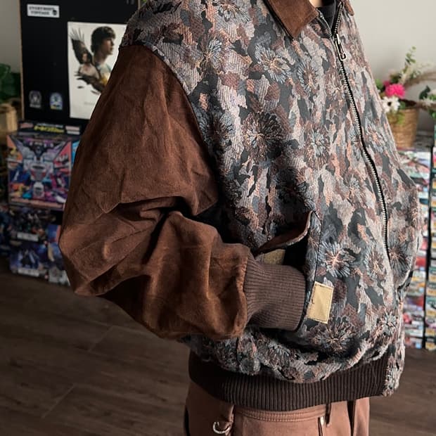 플로럴 레이스 디테일 레더 봄버