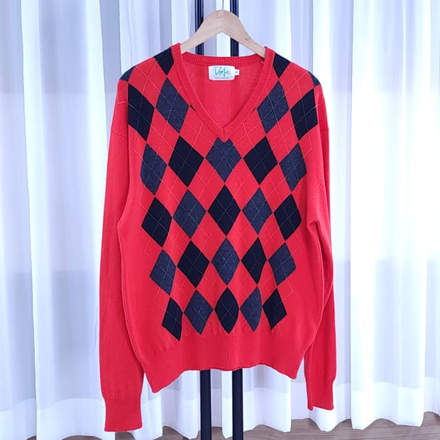 캐시미어100% 아가일 브이넥 니트