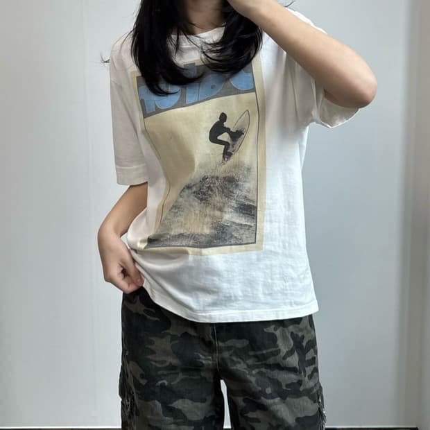 세터 프린팅 반팔 티셔츠