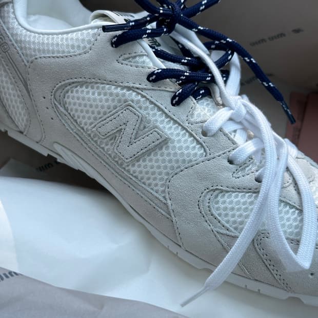 [43/270~280] 미우미우 뉴발란스 530 화이트