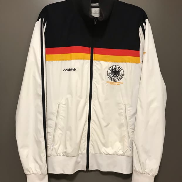 아디다스 독일 바람막이