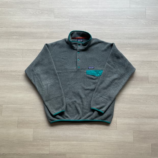 파타고니아 신칠라 샤이아 라보프 리젠그린 그레이 patagonia 빈티지