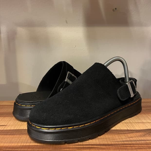 닥터마틴 브루클라인 뮬