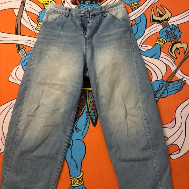 hatchingroom curve jeans bleached blue