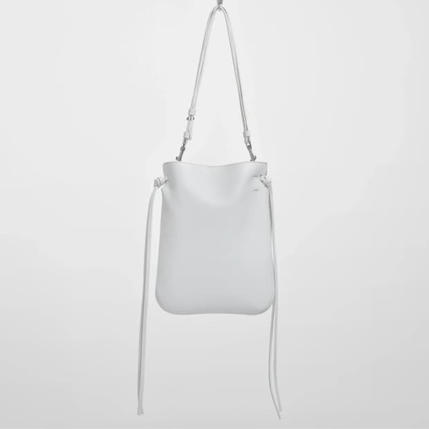 피비파일로 25fw GIG 파우치백/화이트