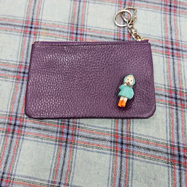 보라색 캐릭터 소가죽 카드지갑 키링