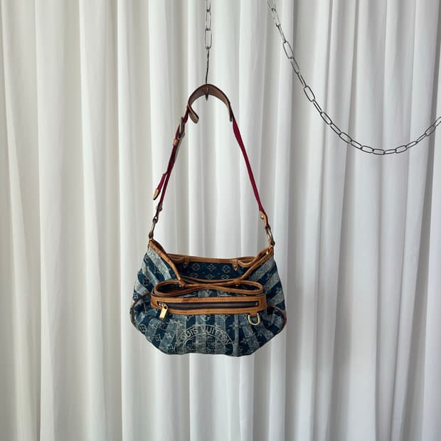 루이비통 리미티드 에디션 데님 모노그램 포르트 에폴 레이 MM 숄더백