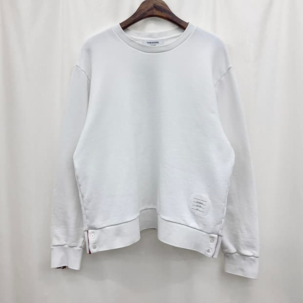 톰브라운 백삼선 맨투맨