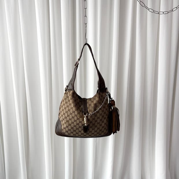 구찌 뉴 재키 태슬 숄더백