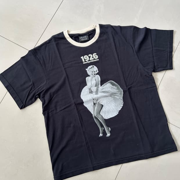 Marilyn Monroe Ringer Tee 마릴린 먼로 링거 티