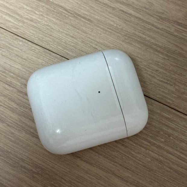 에어팟 본체