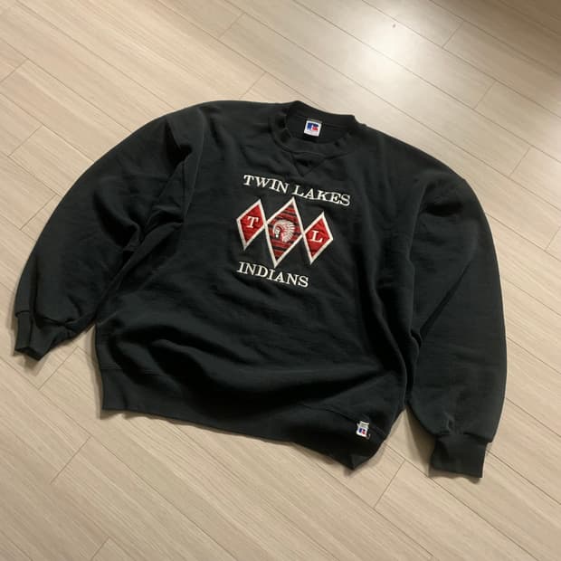 Russell sweatshirt. XL