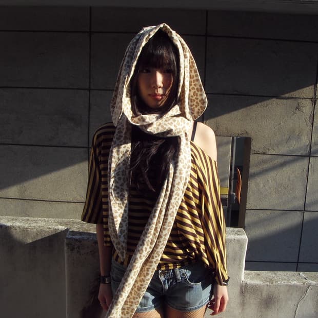 Batwing top (yellow)