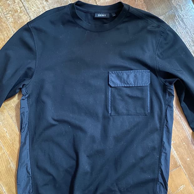 한섬 DKNY 블랙 남성 긴팔 티셔츠 L
