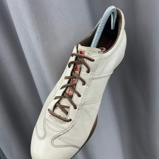 프라다 레이스업 레더 스니커즈