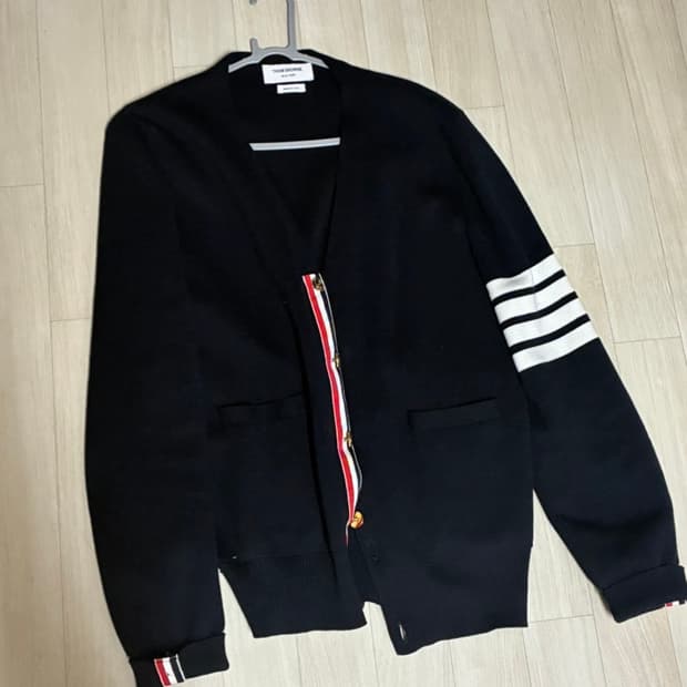 톰브라운 가디건